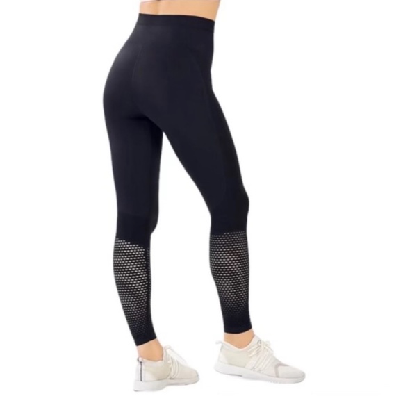 Bundle - 2 Fabletics Black & Gray High-Waisted Seamless Mesh Leggings SIZE Small - Picture 3 of 7